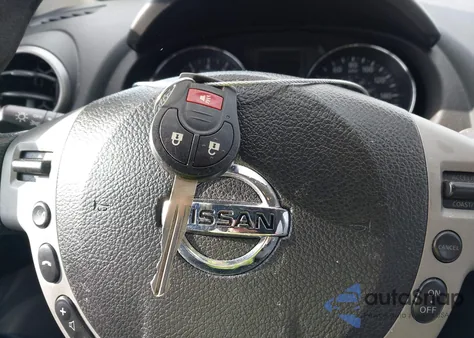 2014 Nissan Rogue Select S z USA, uszkodzony, nr VIN JN8AS5MT4EW624392